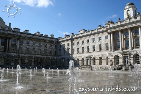 Somerset Fountain on #Daysoutwithkids