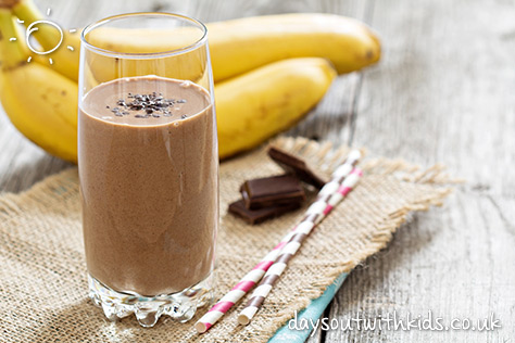 Chocolate and banana smoothie on #Daysoutwithkids