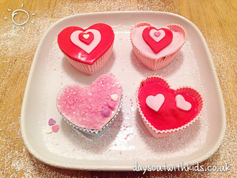heart-cupcakes on #Daysoutwithkids