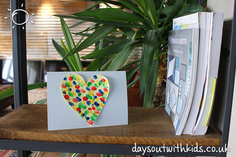 Finger print heart card on #DaysOutwithkids
