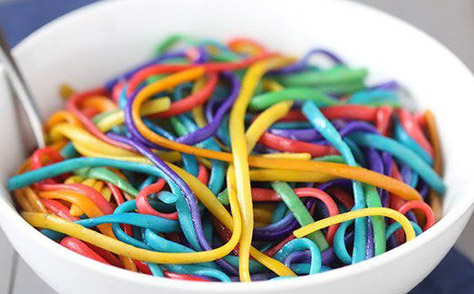 2012-09-03-rainbow-spaghetti-3-580-580x360