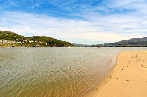 barmouth-beach