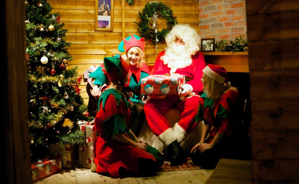 Santa's Grotto at Rainforest Cafe