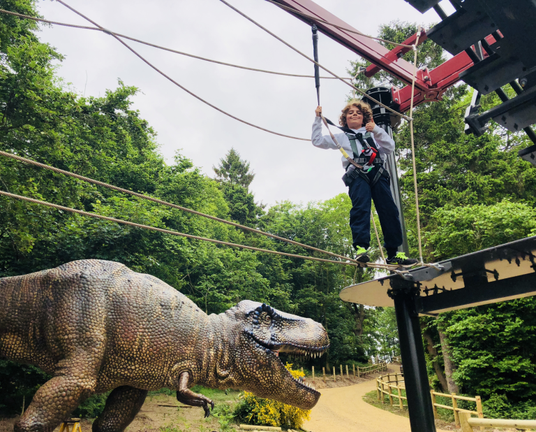 roarsome dinosaur park