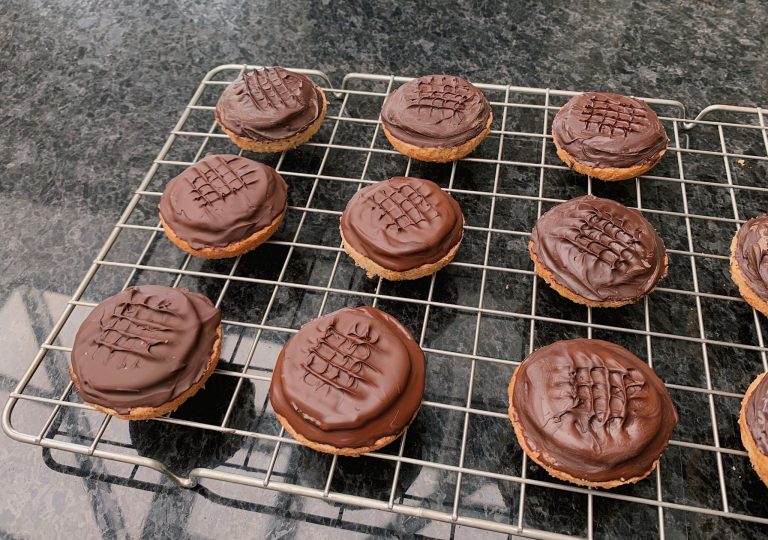 How to make homemade Jaffa Cakes Picniq Blog